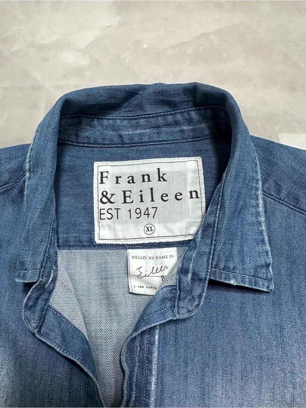 Frank & Eileen Eileen Denim Button Front Shirt XL Raw Hem Blue - Picture 2 of 2